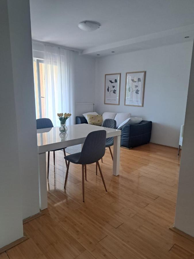 Teanta Apartman Sombor Ngoại thất bức ảnh